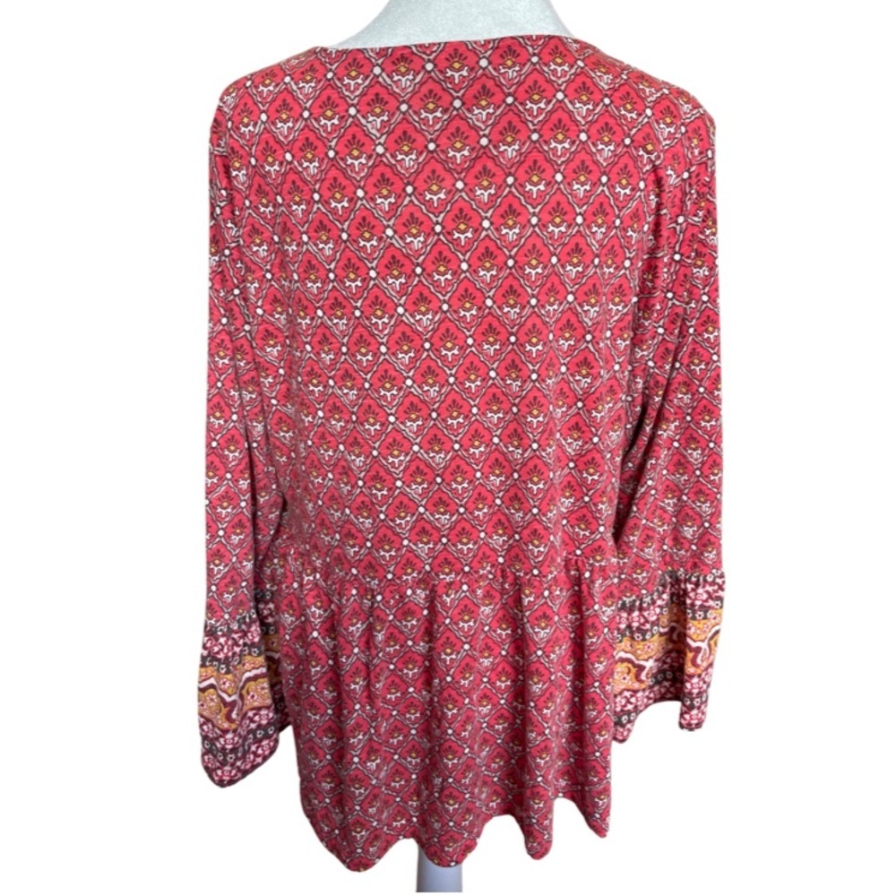 Style & Co patterned top with arm detail XL - Picture 3 of 4